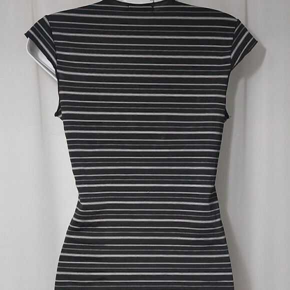 Yonique Black & White Top  - Picture 3 of 4